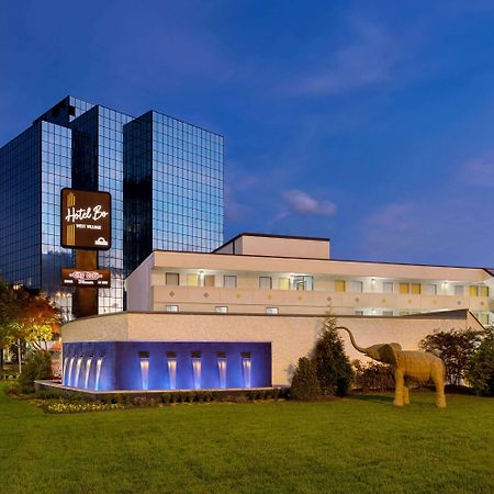 Hotel Bo, A Days Inn By Wyndham Chattanooga Downtown Εξωτερικό φωτογραφία