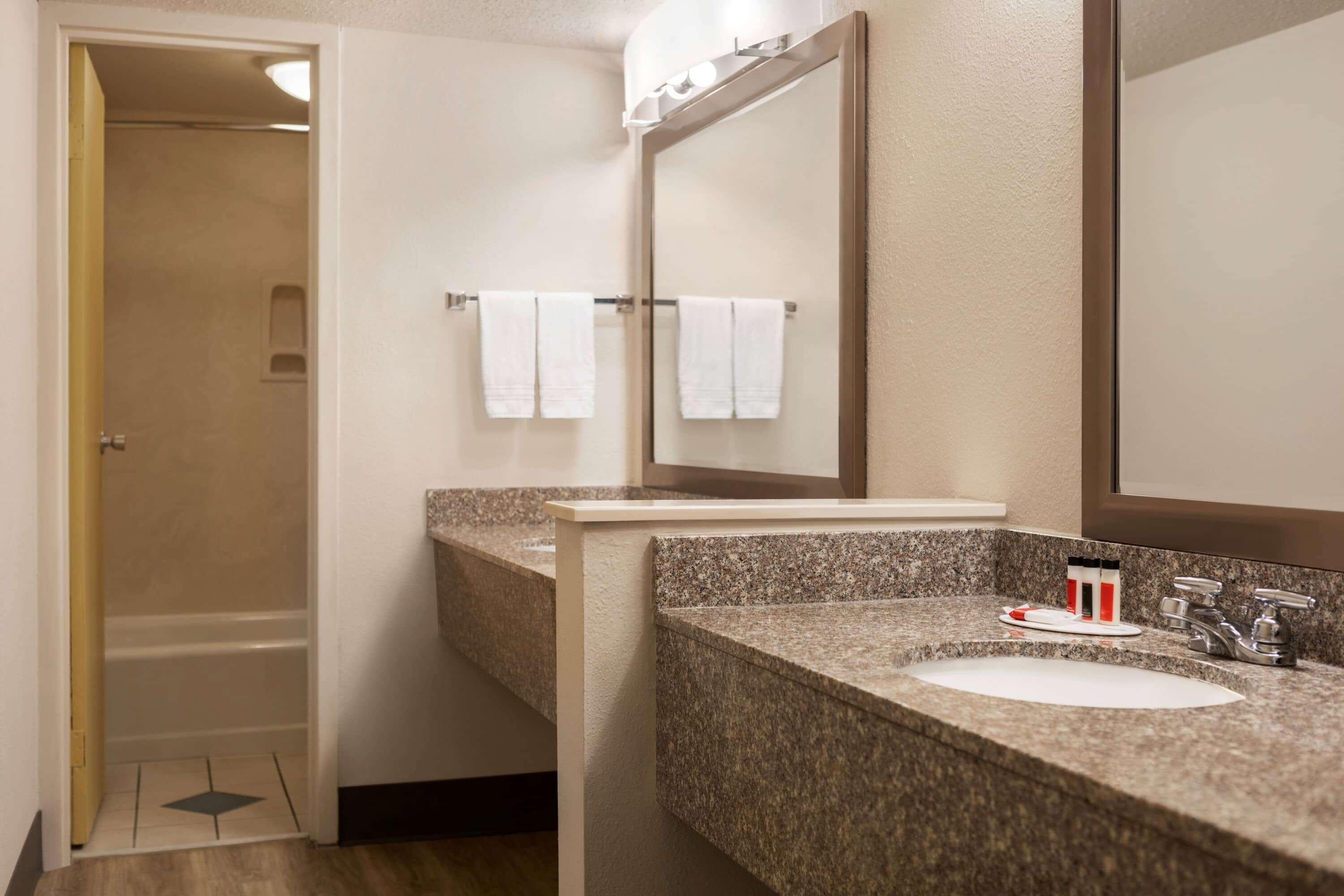Hotel Bo, A Days Inn By Wyndham Chattanooga Downtown Εξωτερικό φωτογραφία