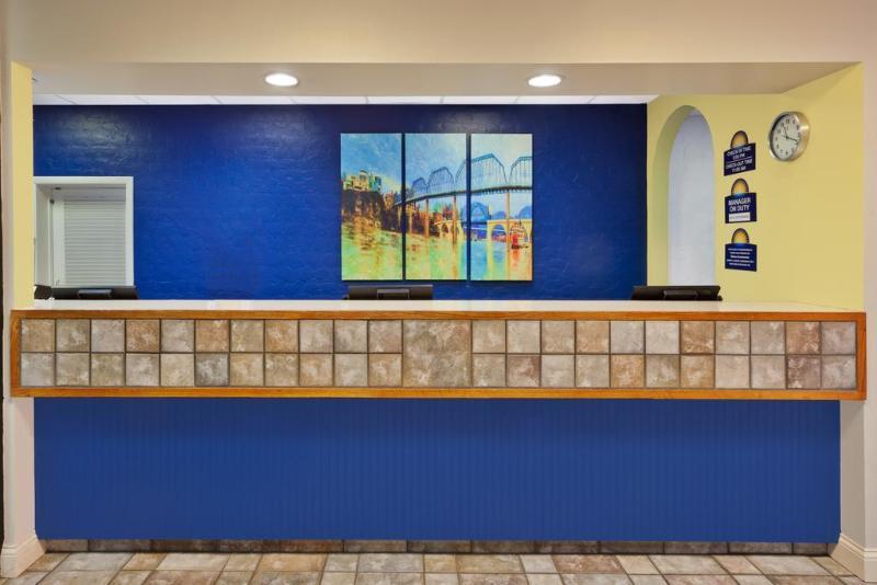 Hotel Bo, A Days Inn By Wyndham Chattanooga Downtown Εξωτερικό φωτογραφία
